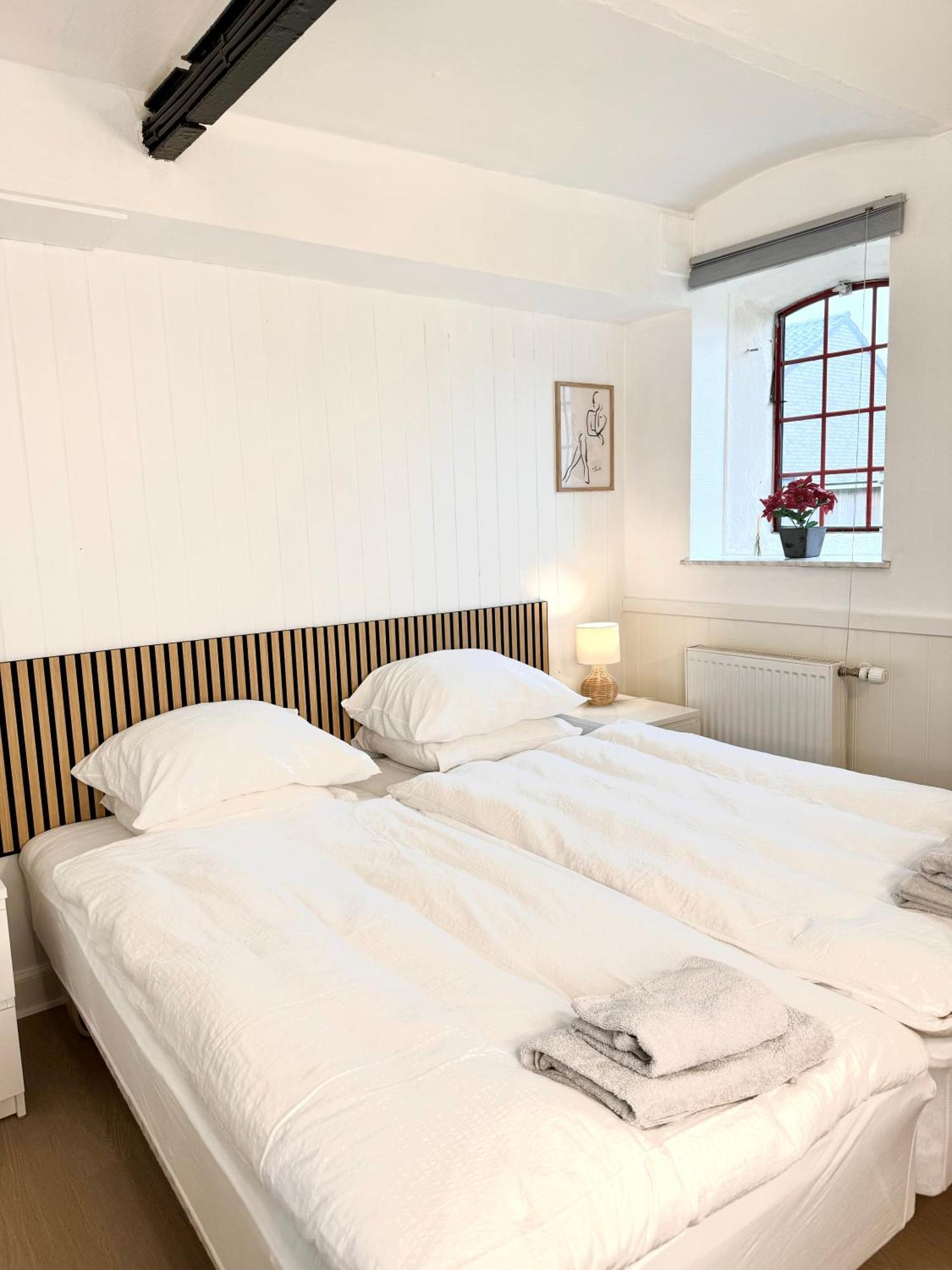 Bb Esbjerg Bed & Breakfast Exterior photo