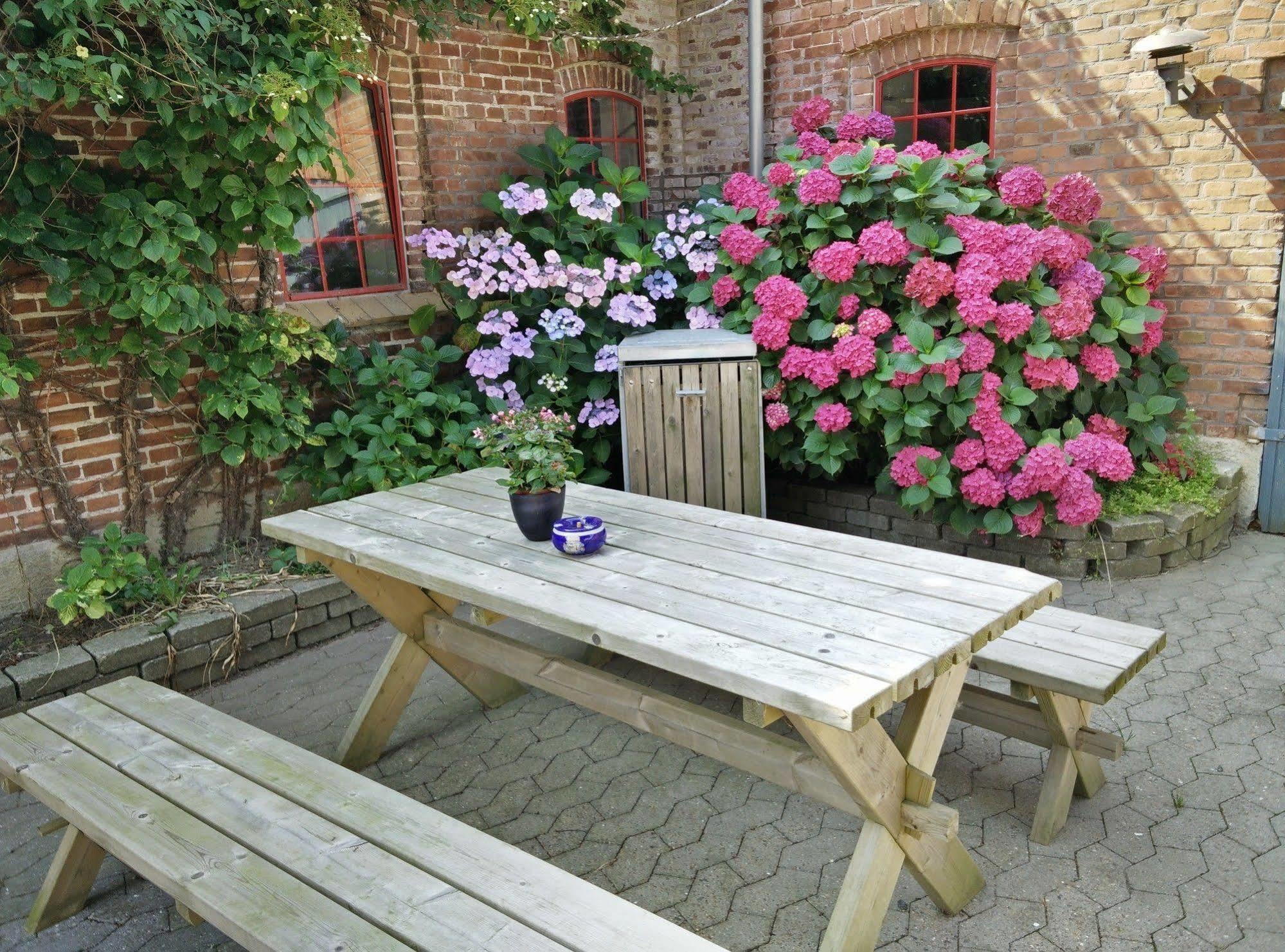 Bb Esbjerg Bed & Breakfast Exterior photo